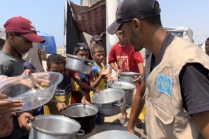 Gazze’de 500 Kişilik Sıcak Yemek Dağıtımı