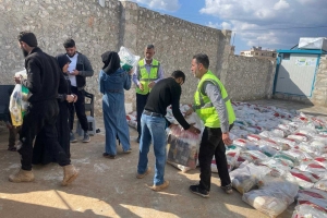 YARDIM KOLİLERİMİZ SURİYE'DEYİZ