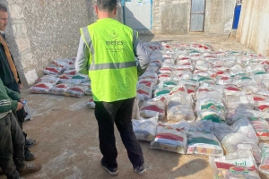 YARDIM KOLİLERİMİZ SURİYE'DEYİZ